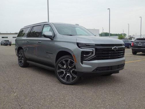 2025 Chevrolet Suburban RST
