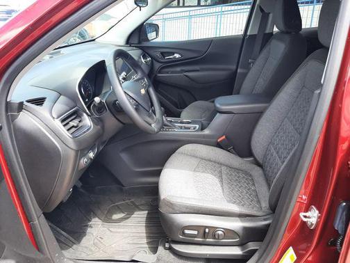 Radiant Red Tintcoat 2024 Chevrolet Equinox 1LT