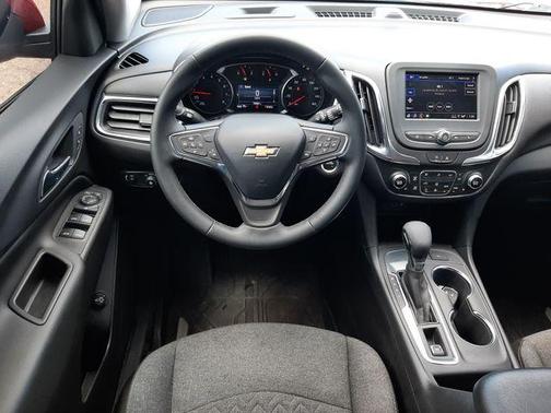 Radiant Red Tintcoat 2024 Chevrolet Equinox 1LT