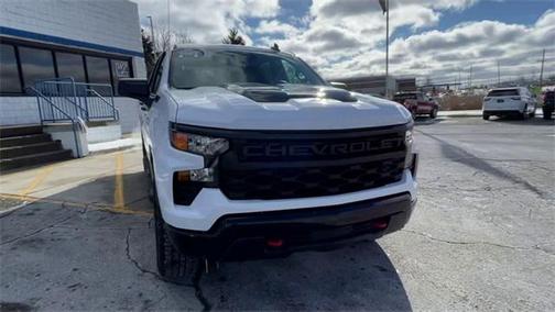 2023 Chevrolet Silverado 1500 Custom Trail Boss