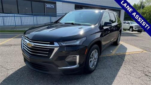 2022 Chevrolet Traverse LT Cloth
