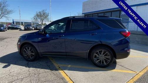 2022 Chevrolet Equinox FWD RS