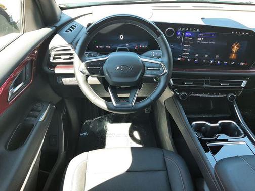 Lakeshore Blue Metallic 2024 Chevrolet Traverse AWD Z71