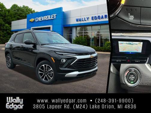 Mosaic Black Metallic 2026 Chevrolet Trailblazer LT