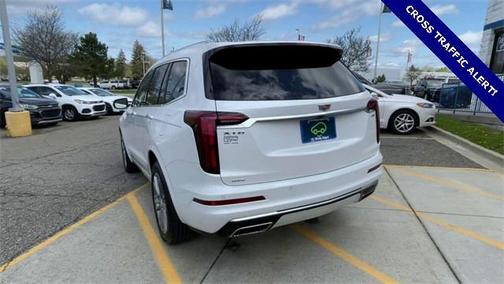 2022 Cadillac XT6 Premium Luxury AWD