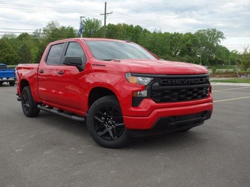 2025 Chevrolet Silverado 1500 Custom
