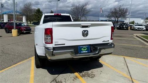 2020 RAM 3500 Big Horn Crew Cab 4x4 8' Box