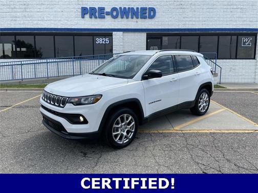 2022 Jeep Compass Latitude Lux