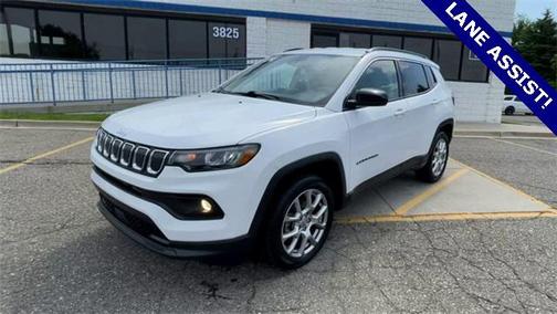2022 Jeep Compass Latitude Lux