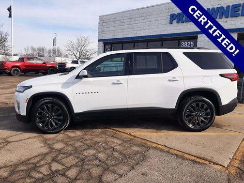 2023 Chevrolet Traverse RS