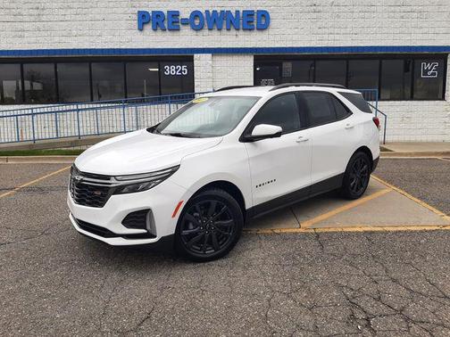Summit White 2022 Chevrolet Equinox FWD RS
