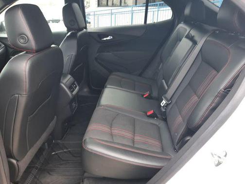Summit White 2022 Chevrolet Equinox FWD RS