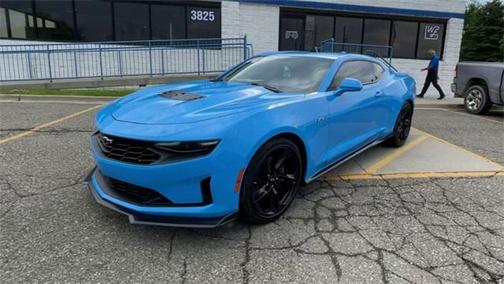 2022 Chevrolet Camaro RWD Coupe LT1