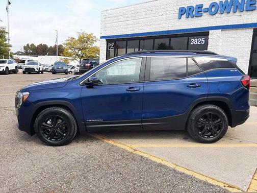 2022 GMC Terrain SLE