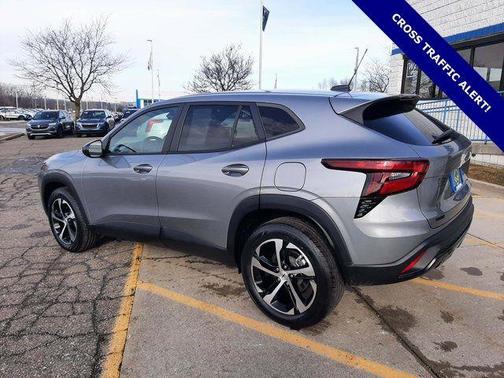 2024 Chevrolet Trax FWD 1RS