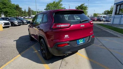 2016 Jeep Cherokee Sport