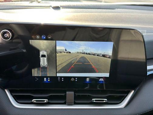 Summit White 2026 Chevrolet Equinox 1LT