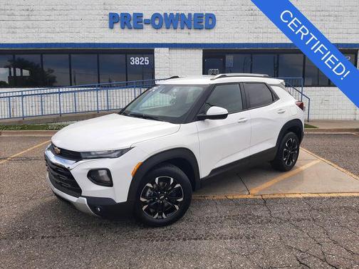 Summit White 2023 Chevrolet Trailblazer LT