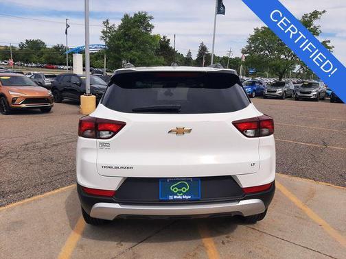 Summit White 2023 Chevrolet Trailblazer LT