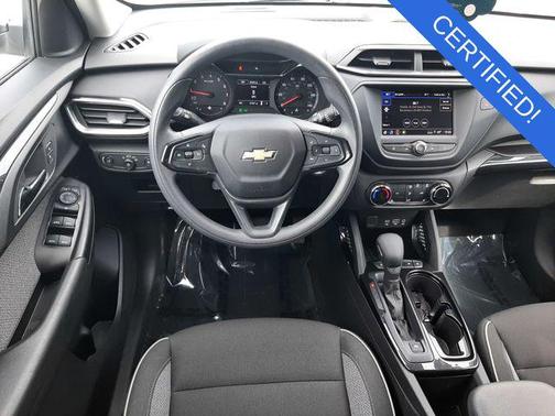 Summit White 2023 Chevrolet Trailblazer LT