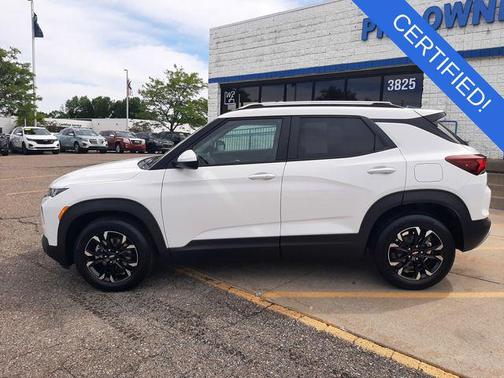 Summit White 2023 Chevrolet Trailblazer LT
