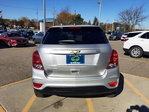 2022 Chevrolet Trax LS