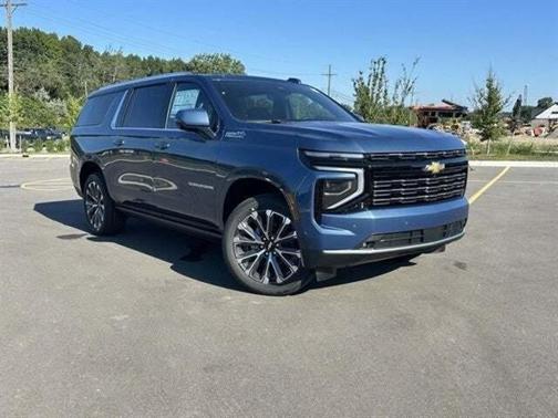 2025 Chevrolet Suburban 4WD High Country