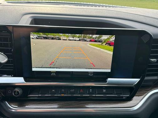 Summit White 2026 Chevrolet Silverado 1500 LT