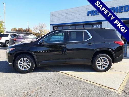 2021 Chevrolet Traverse LT Cloth