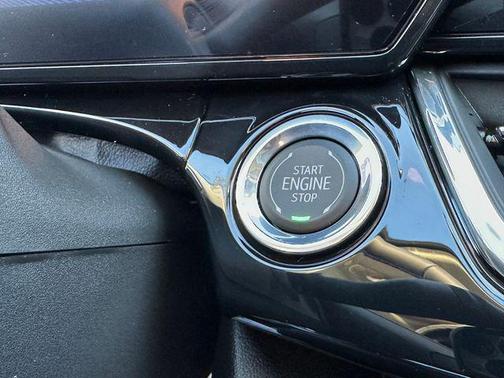 Mosaic Black Metallic 2026 Chevrolet Trax FWD ACTIV