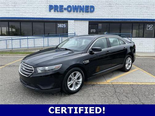 2017 Ford Taurus SE