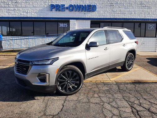 2023 Chevrolet Traverse RS