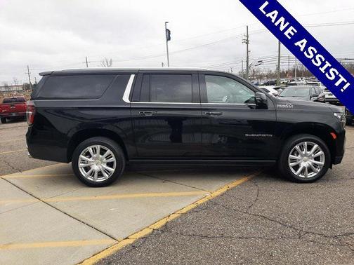 2021 Chevrolet Suburban 4WD High Country