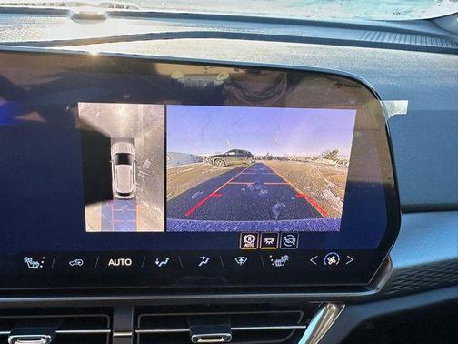 2026 Chevrolet Equinox EV 2LT