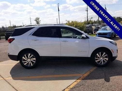 2022 Chevrolet Equinox Premier w/1LZ