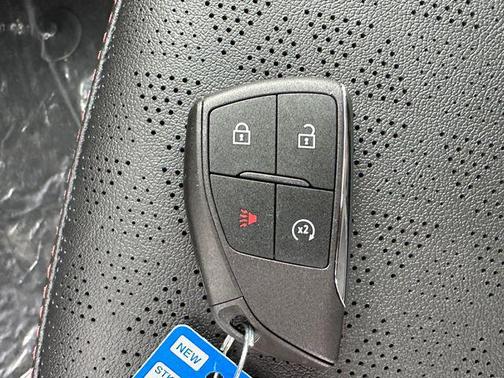 Sterling Gray Metallic 2027 Chevrolet Bolt RS