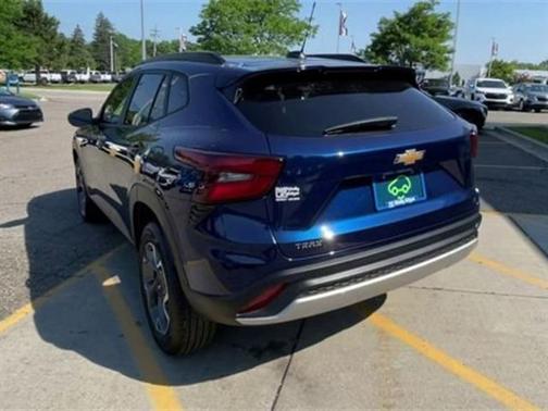 2024 Chevrolet Trax LT