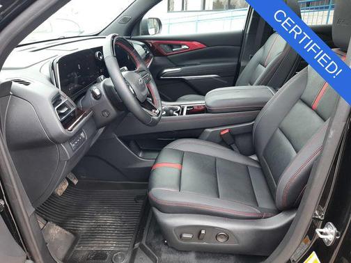 Mosaic Black Metallic 2024 Chevrolet Traverse RS