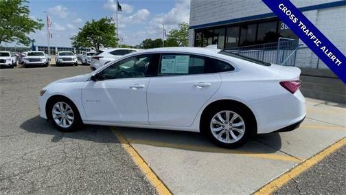 2022 Chevrolet Malibu FWD LT