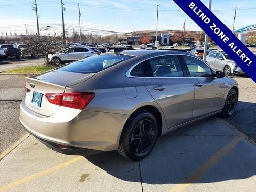 2022 Chevrolet Malibu 1LS