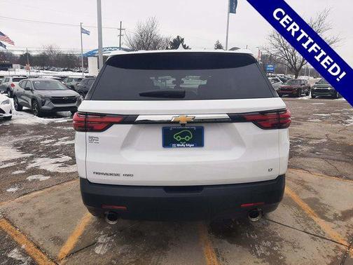 2023 Chevrolet Traverse LT Leather