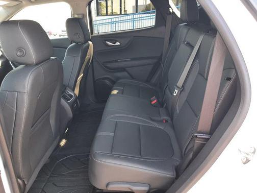 Summit White 2023 Chevrolet Blazer 3LT