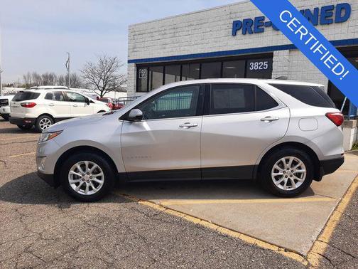Silver Ice Metallic 2018 Chevrolet Equinox LT