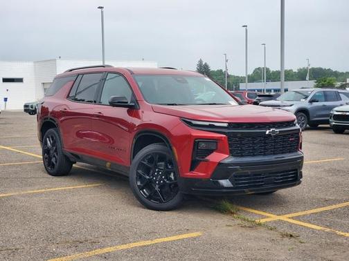 2025 Chevrolet Traverse RS