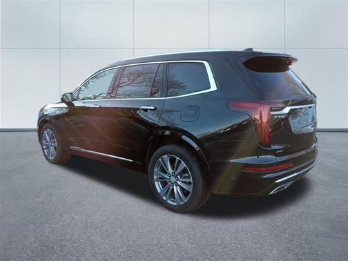 2023 Cadillac XT6 Premium Luxury AWD