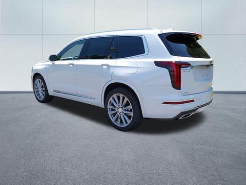 2025 Cadillac XT6 Premium Luxury AWD