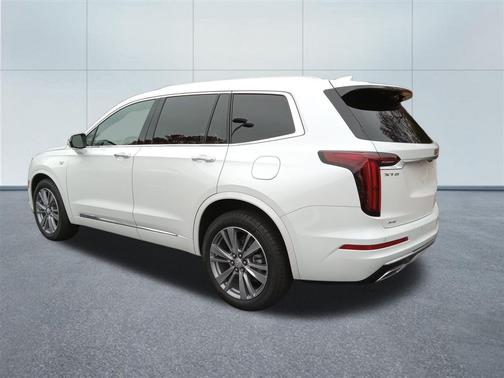 2024 Cadillac XT6 Premium Luxury AWD