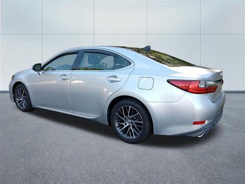 2016 Lexus ES 350 Base