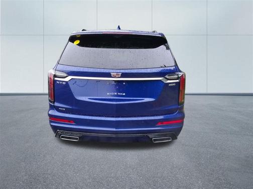 2025 Cadillac XT6 Sport AWD