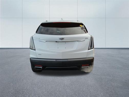 2025 Cadillac XT5 Sport